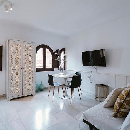 Apartamento Complete Studio With Terrace - 1Bth- La Giralda Sevilla Exterior foto