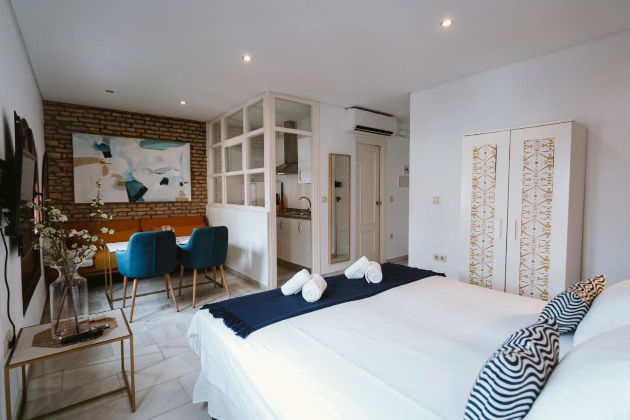 Apartamento Complete Studio With Terrace - 1Bth- La Giralda Sevilla Exterior foto